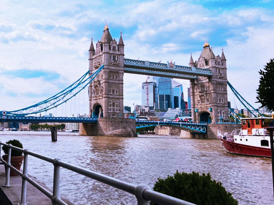 PRE-ORDER (3 TO 5 WEEK DELIVERY) - Tower Bridge - London, England